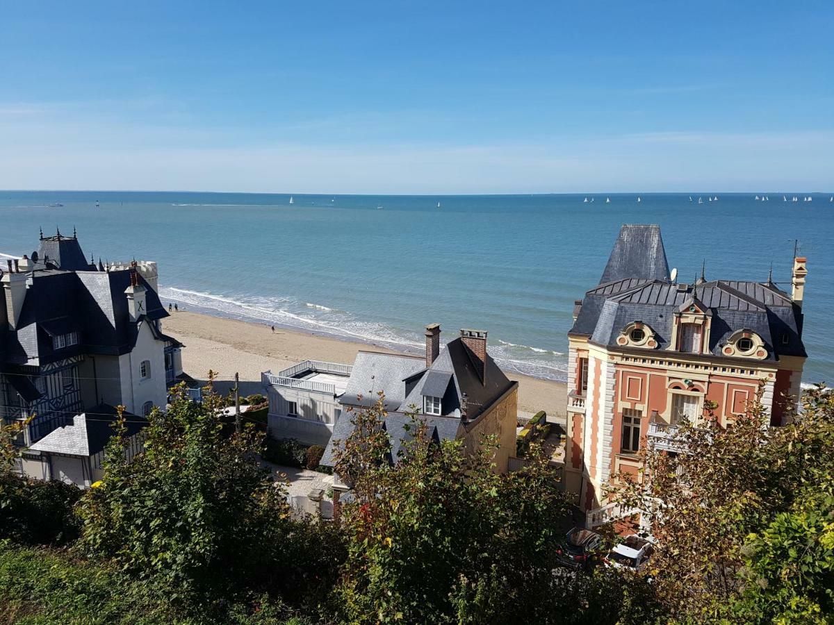 Duplex 50 M2 Au Pied Des Planches Apartment Trouville-sur-Mer Bagian luar foto